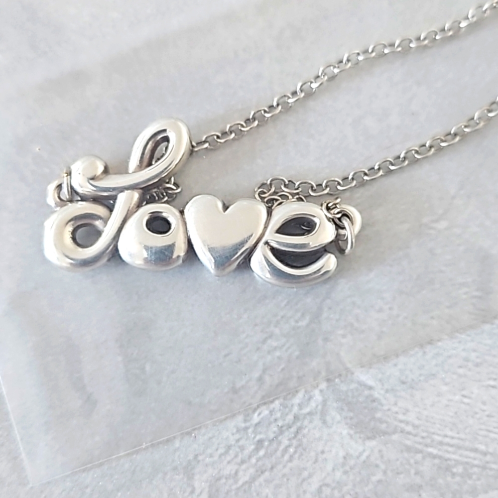 Brighton Love is all you need Necklace